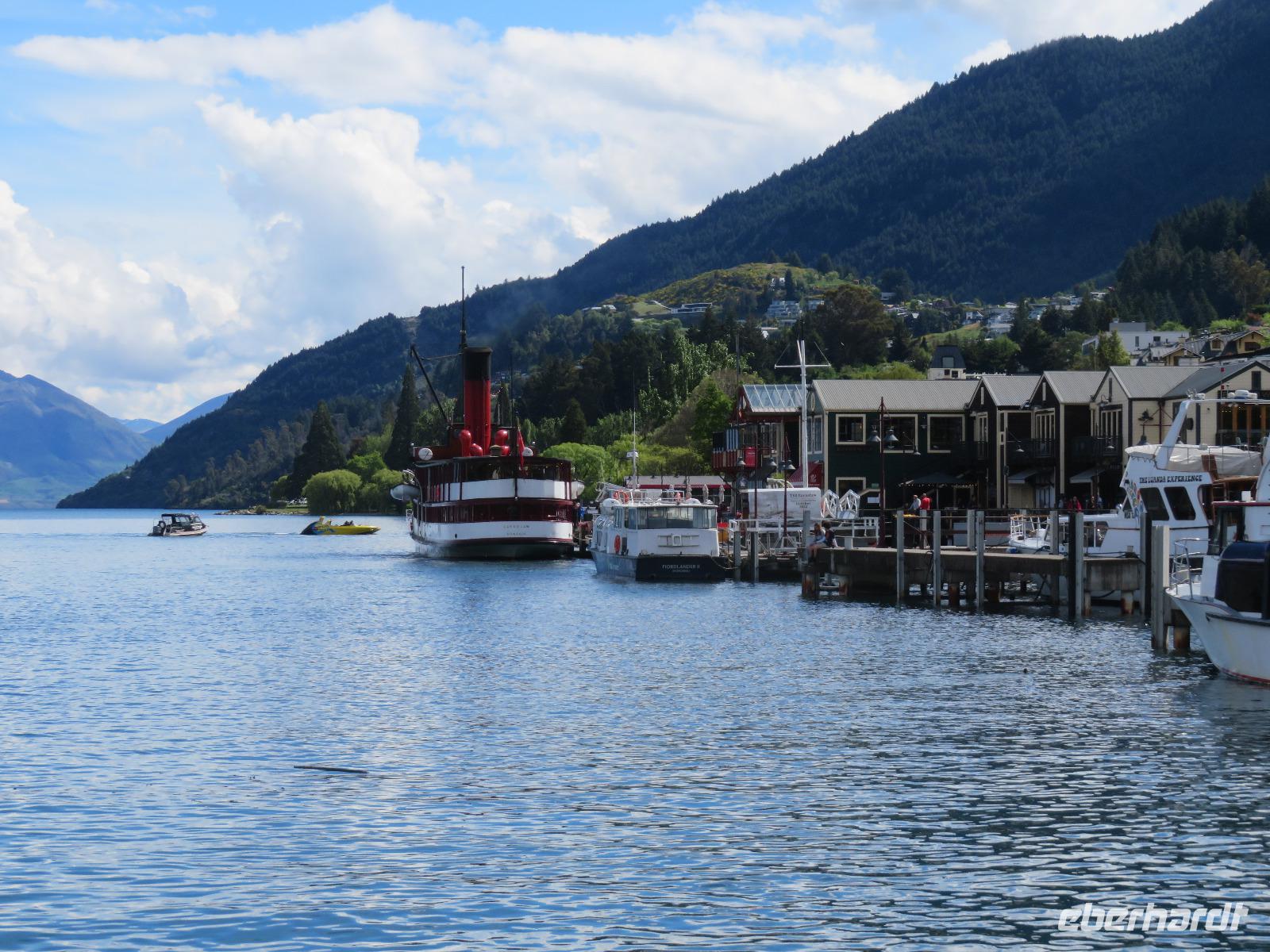 Queenstown - TSS Earnslaw