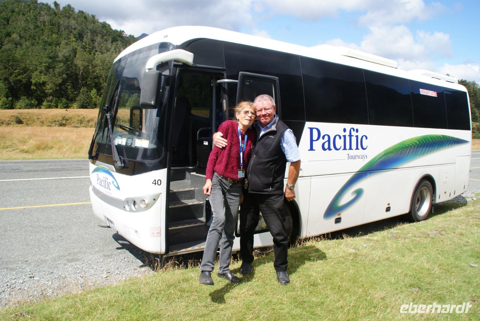 Jutta und Fahrer Maurice