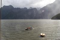 oder per Beiboot unterwegs