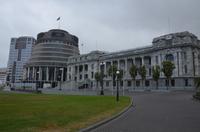 Parlamentsgebäude von Wellington mit Beehive