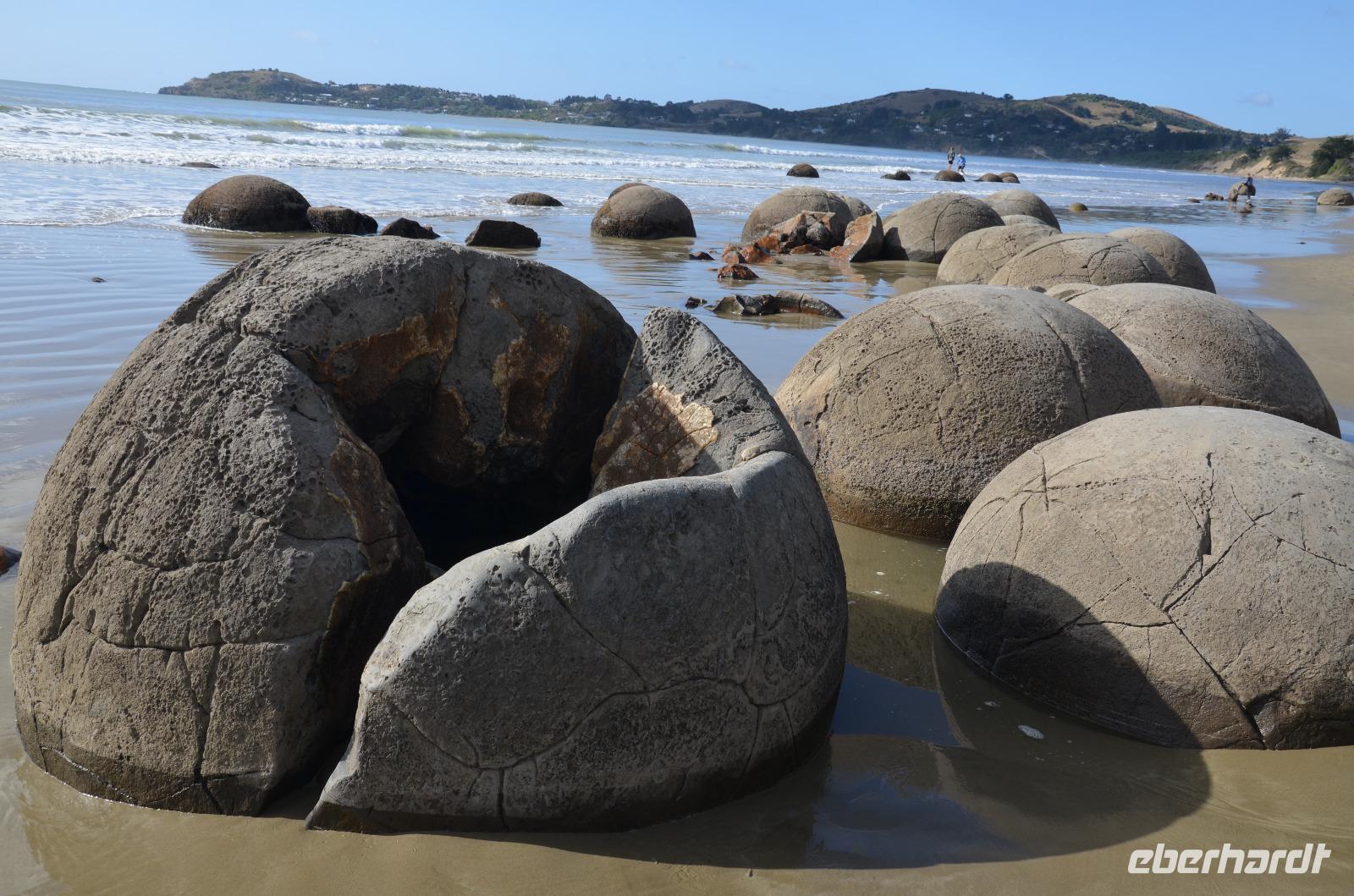 Moeraki Boulders