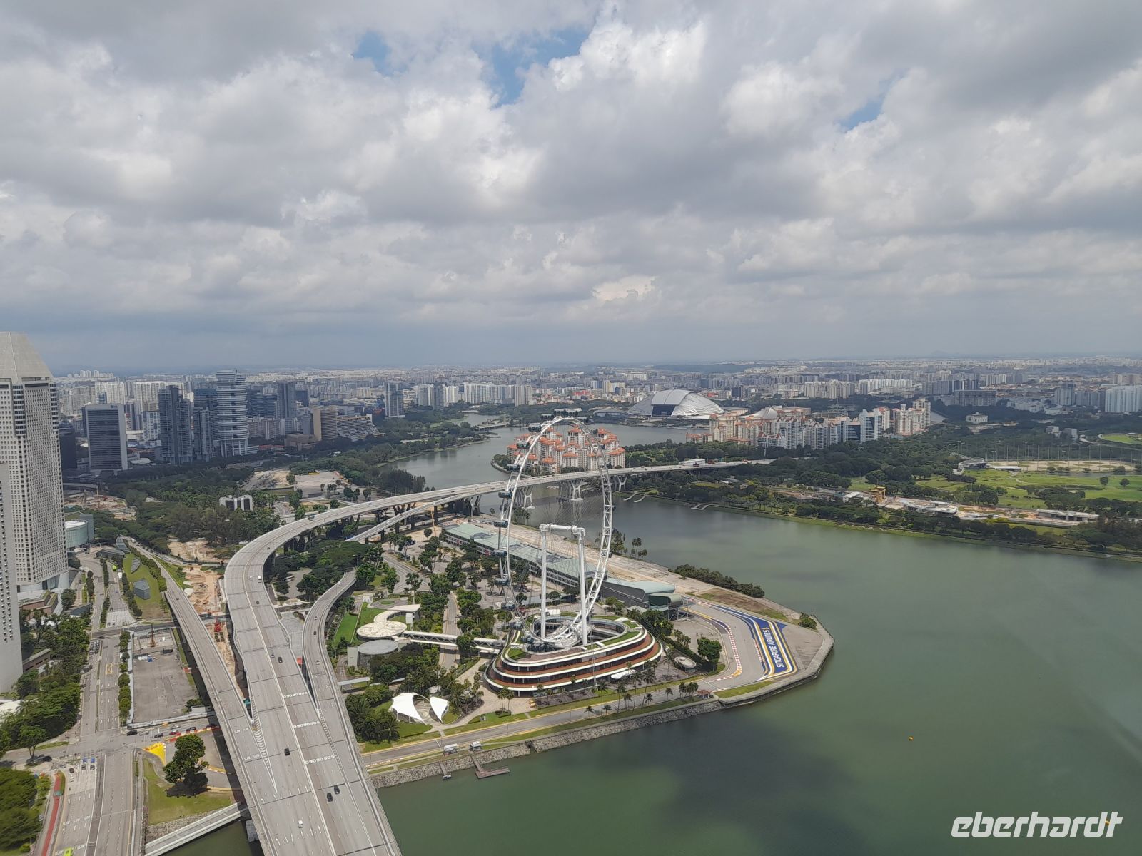 Aussicht vom Marina Bay Sands Hotel
