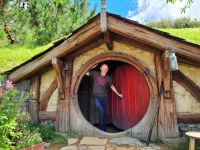 7-005  Zu Besuch bei den Hobbits