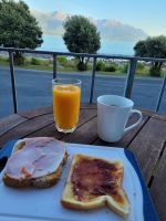 11-002 Kaikura - Frühstück auf dem Zimmer