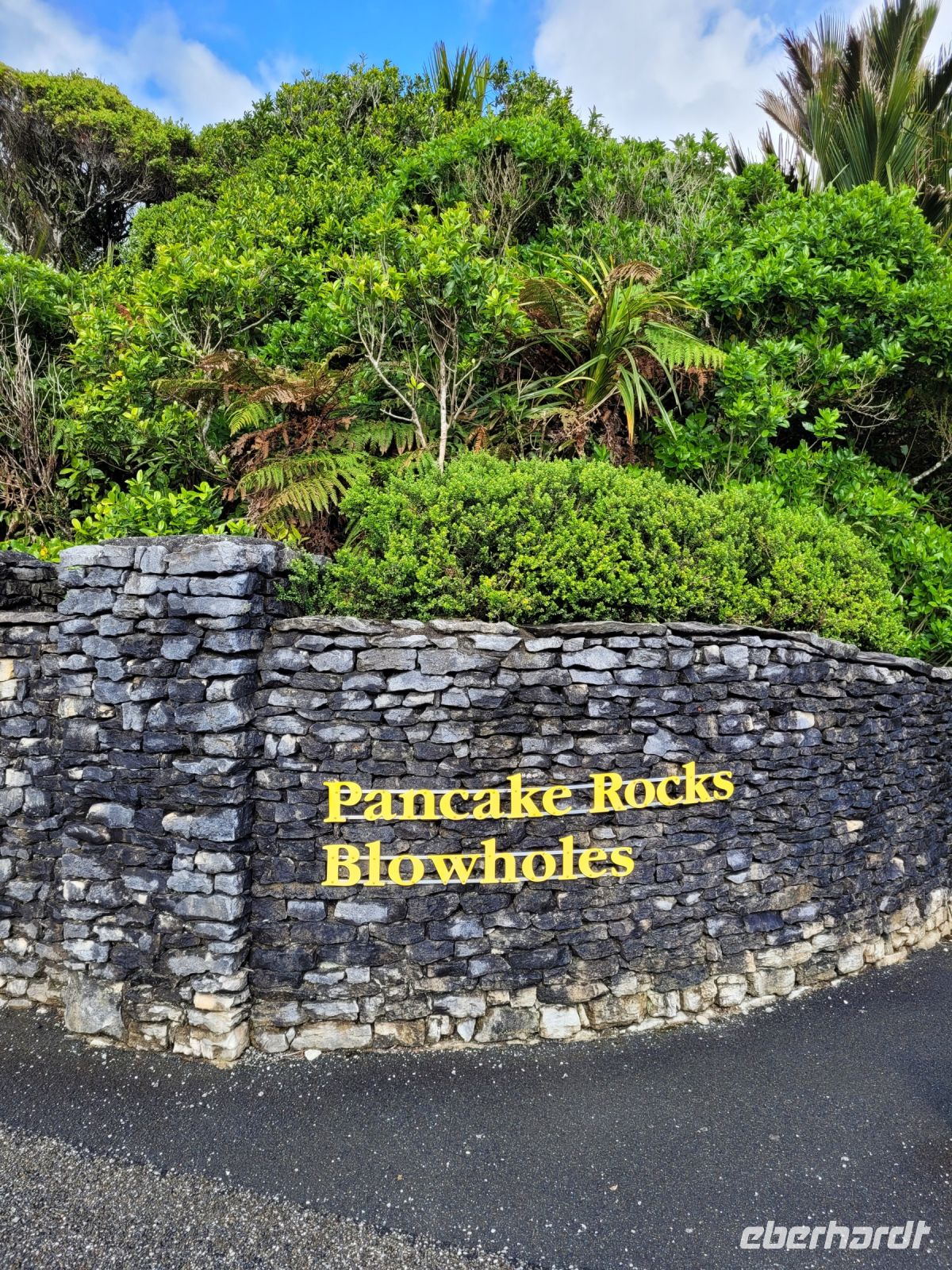 17-004 Punakaiki - Pancake Rocks