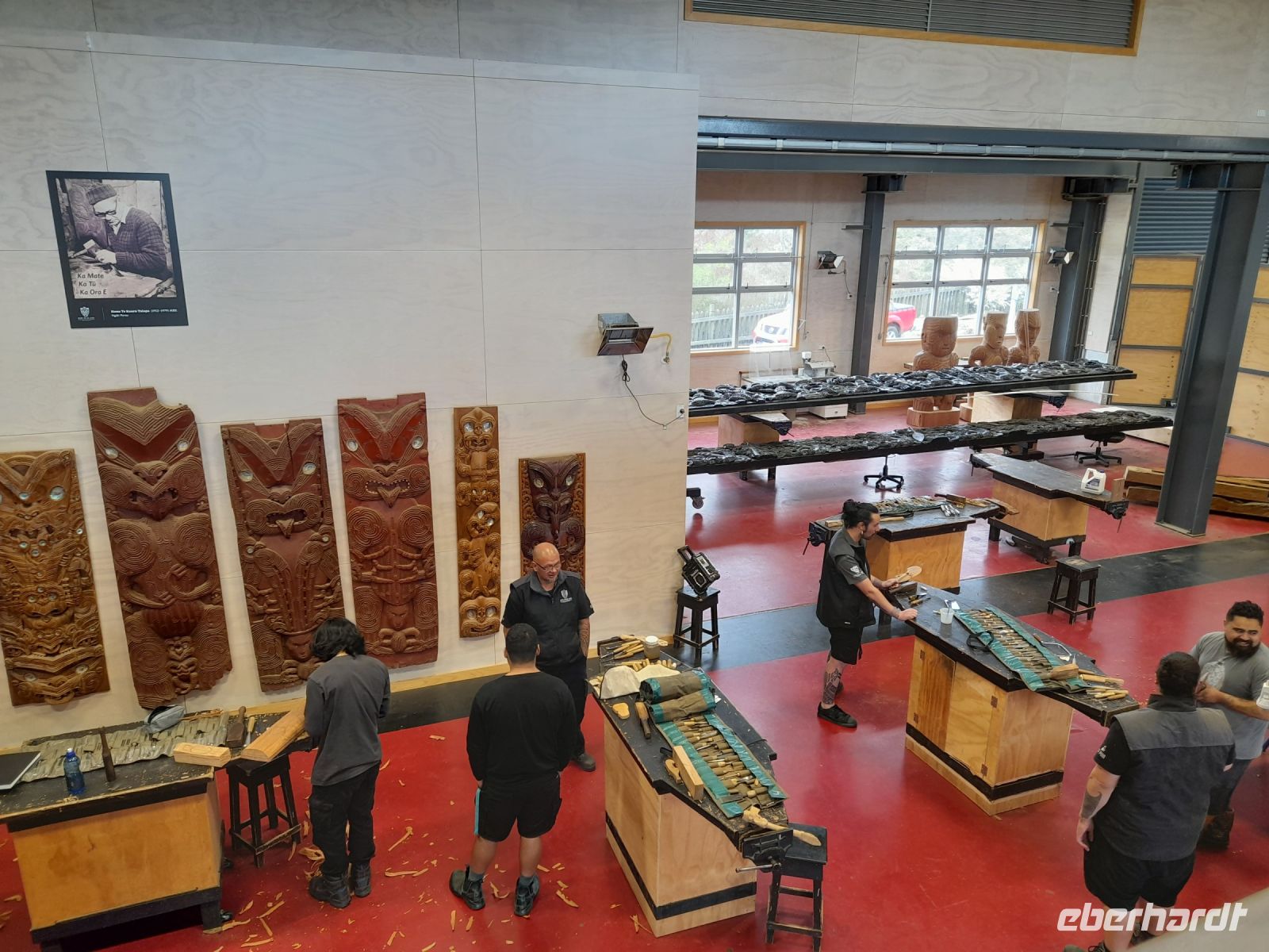 Traditionelle Schnitzerei