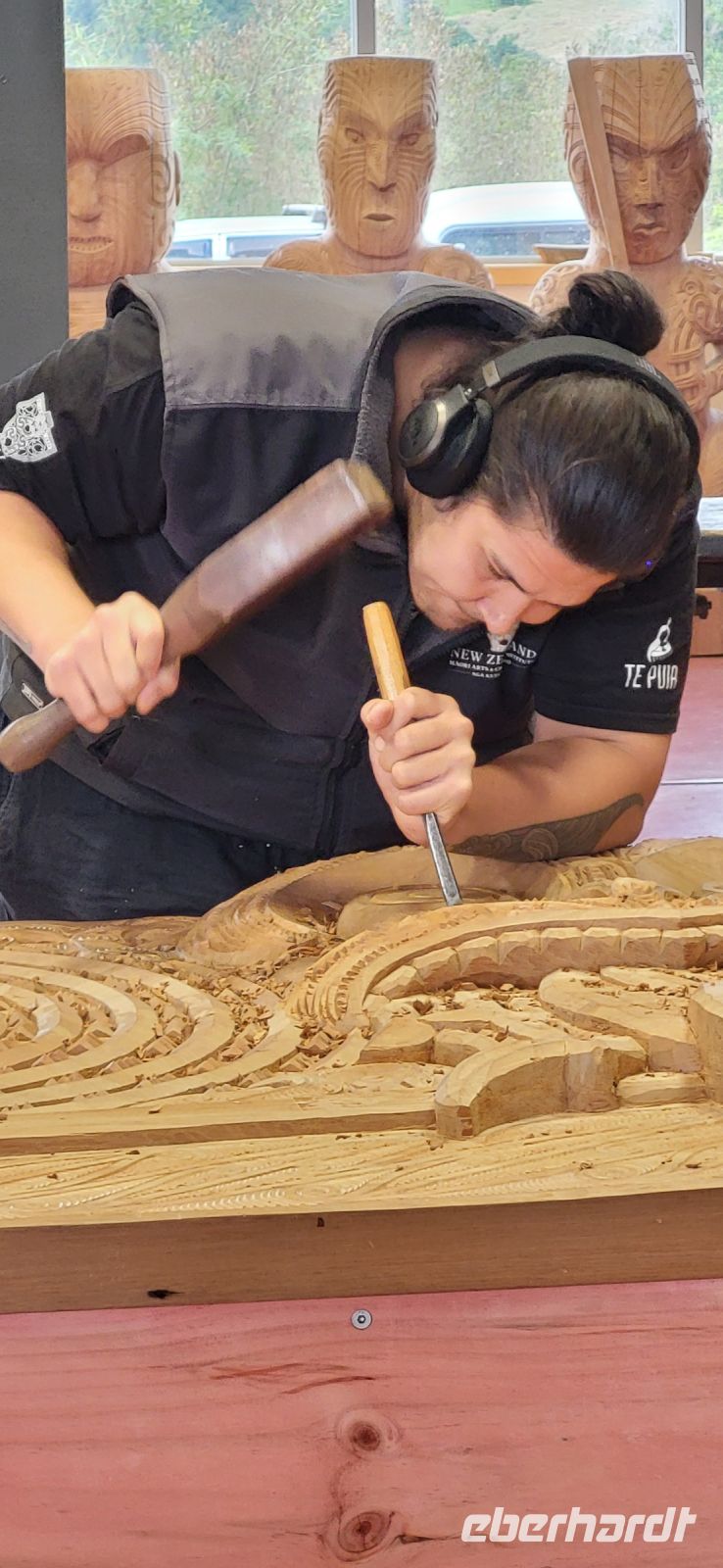 125 SchnitzerTe Puia