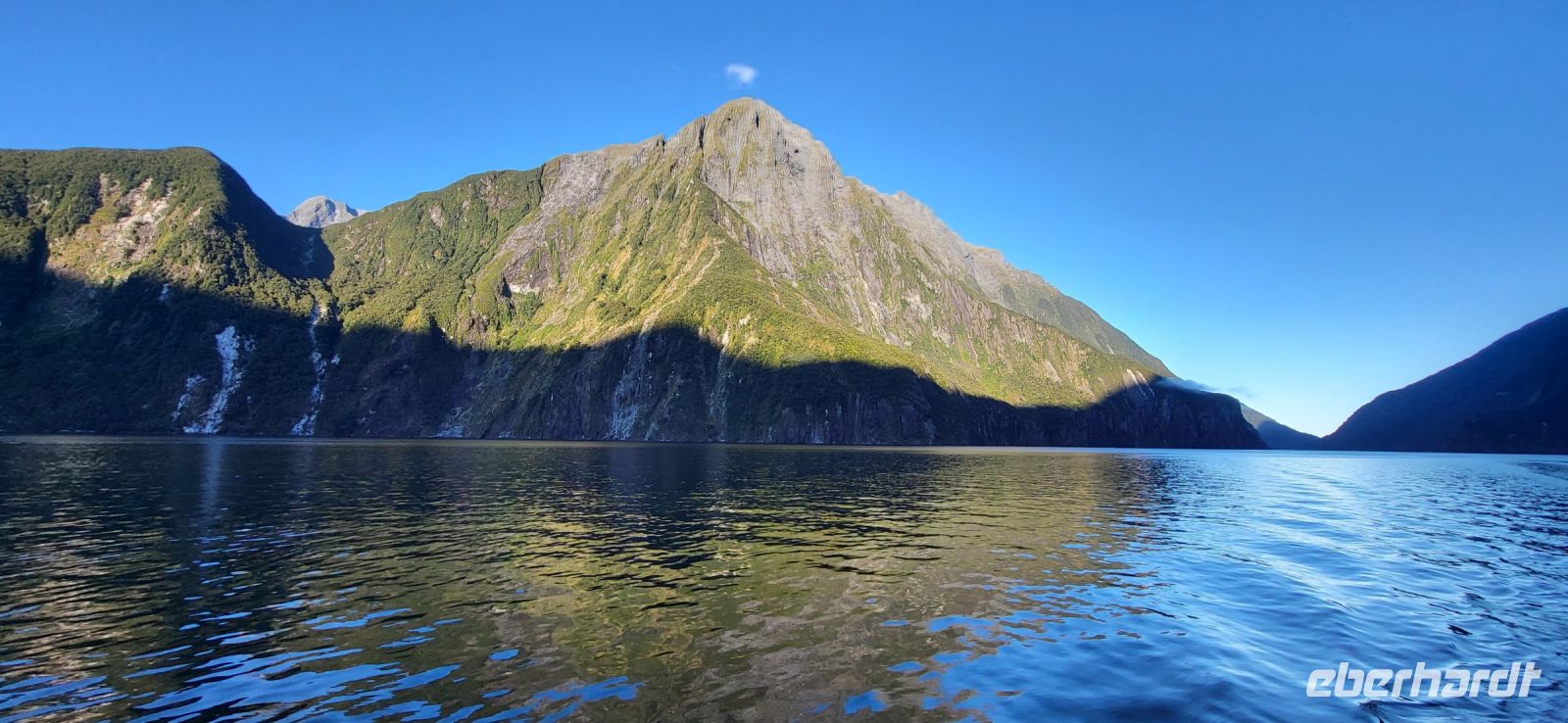 268 Milford Sound