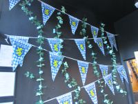 ...und entsprechende Beflaggung