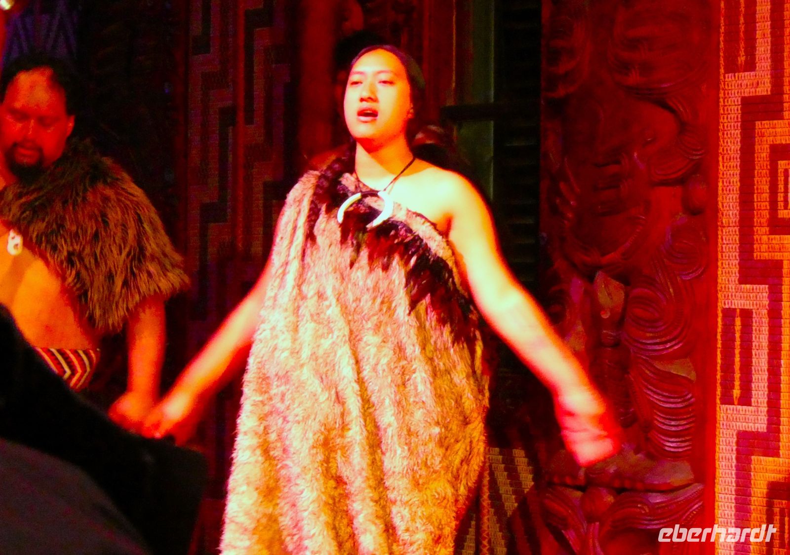 Hände schütteln für die Energien