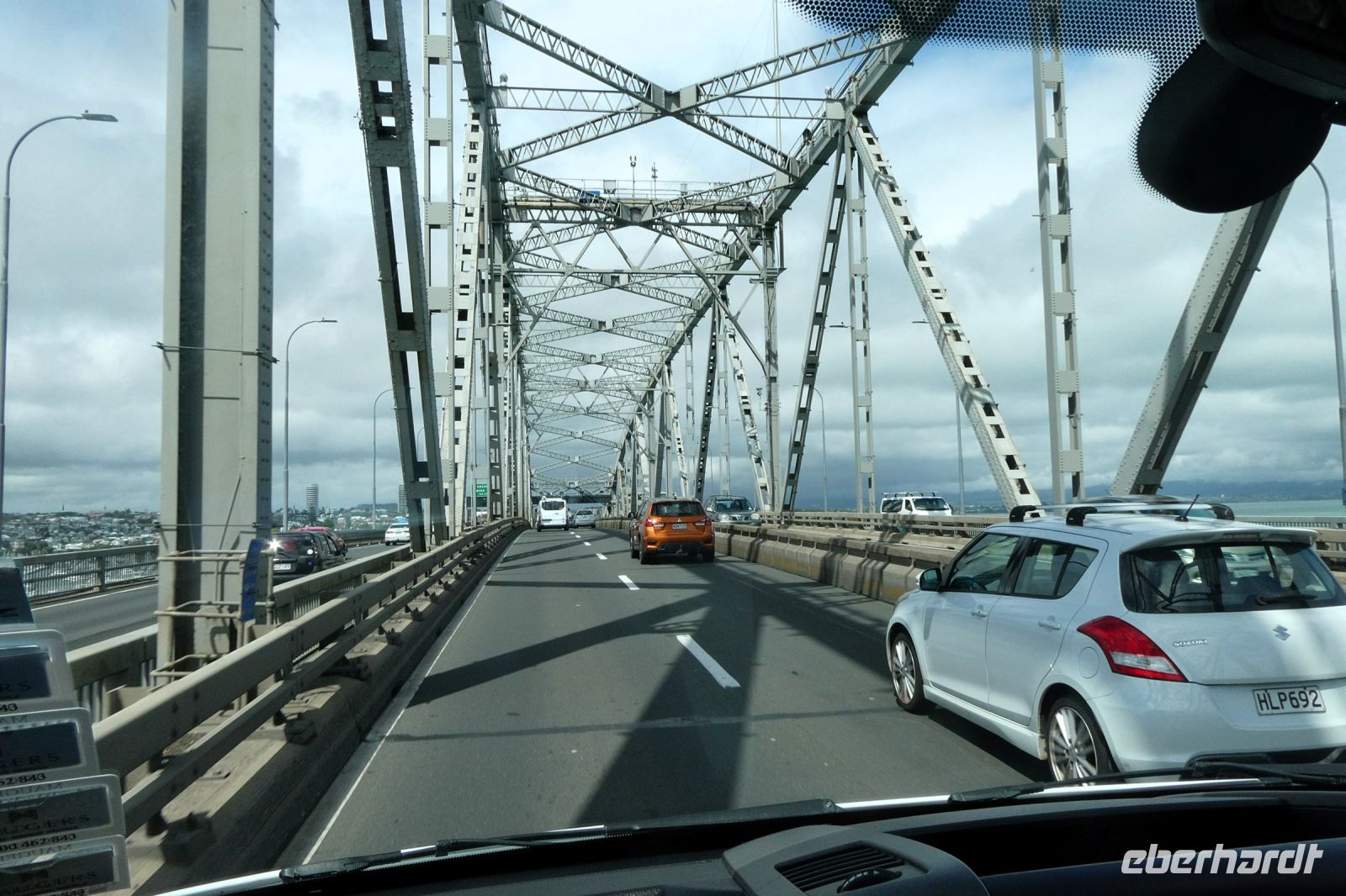 über die Harbour-Bridge