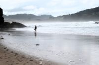Hot Water Beach in Ebbe bei Springflut