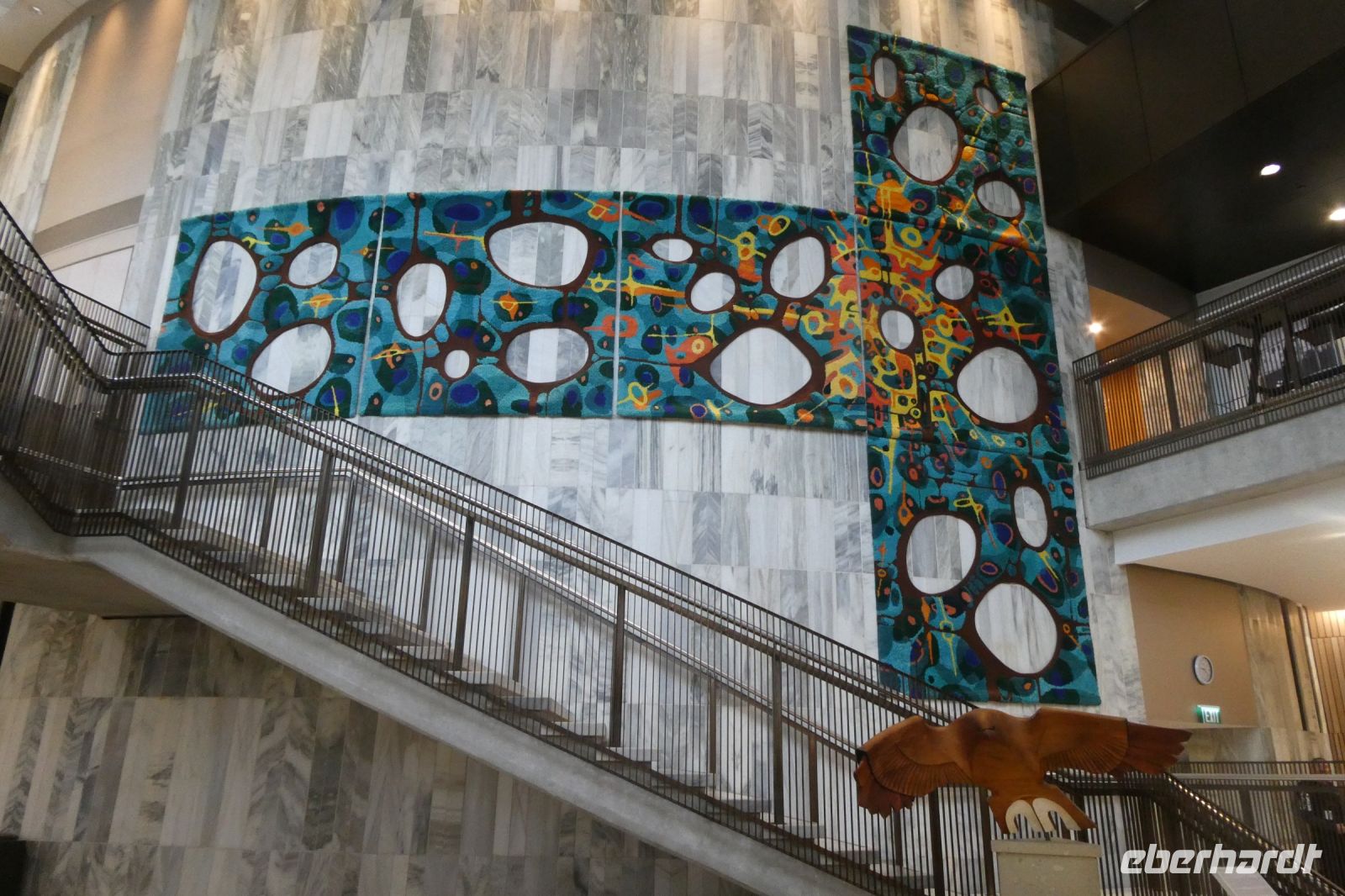 im Foyer des Parlamentsgebäudes