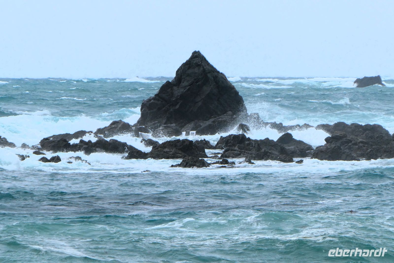 Fels in der Brandung