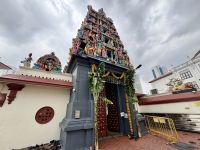 3. Reisetag – Stadtrundfahrt in Singapur – Hindutempel Sri Mariamman in Chinatown