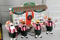 Barbershop Quartett in einem Antikladen in Hokitika