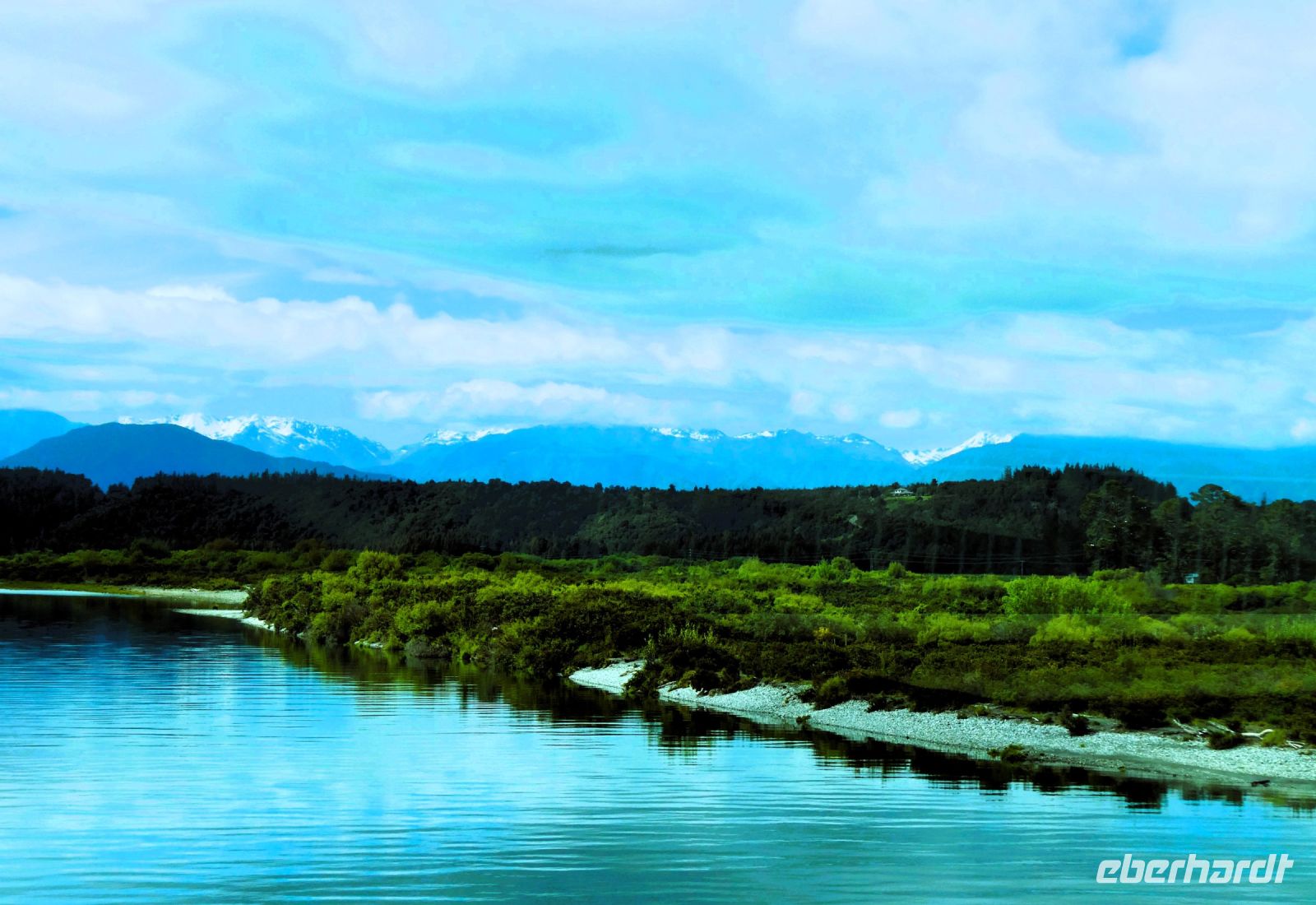 Orgie in Blau bis Grün