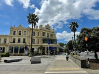 7. Reisetag – Von Paihia nach Pauanui – Mittagspause in Auckland – Ausflug mit der Fähre nach Devonport