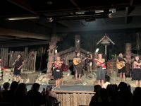 9. Reisetag – Von Pauanui nach Rotorua – Traditionelles Hangi-Abendessen in Rotorua – Showprogramm mit Haka