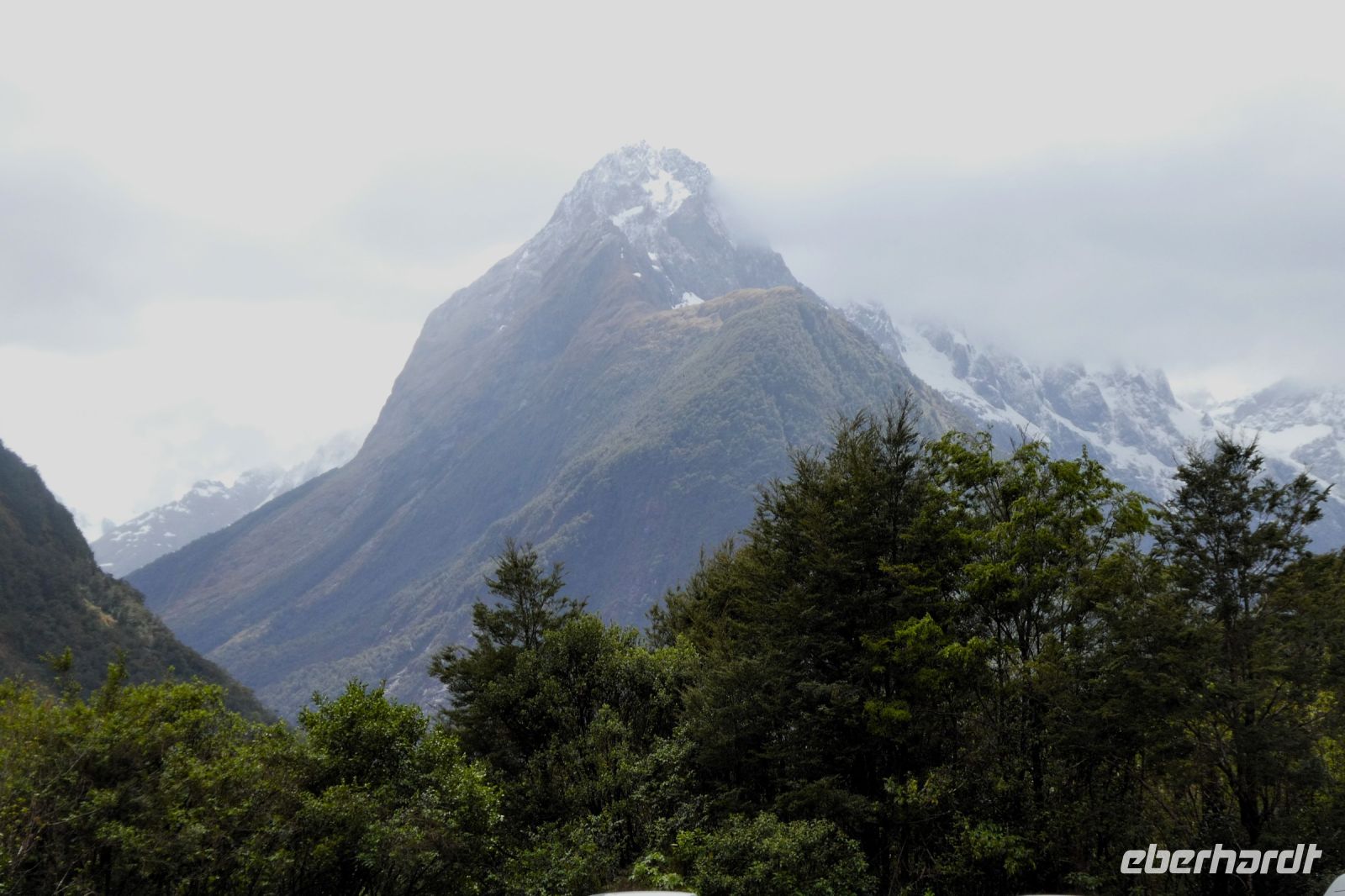 Annäherung an den Milford Sound