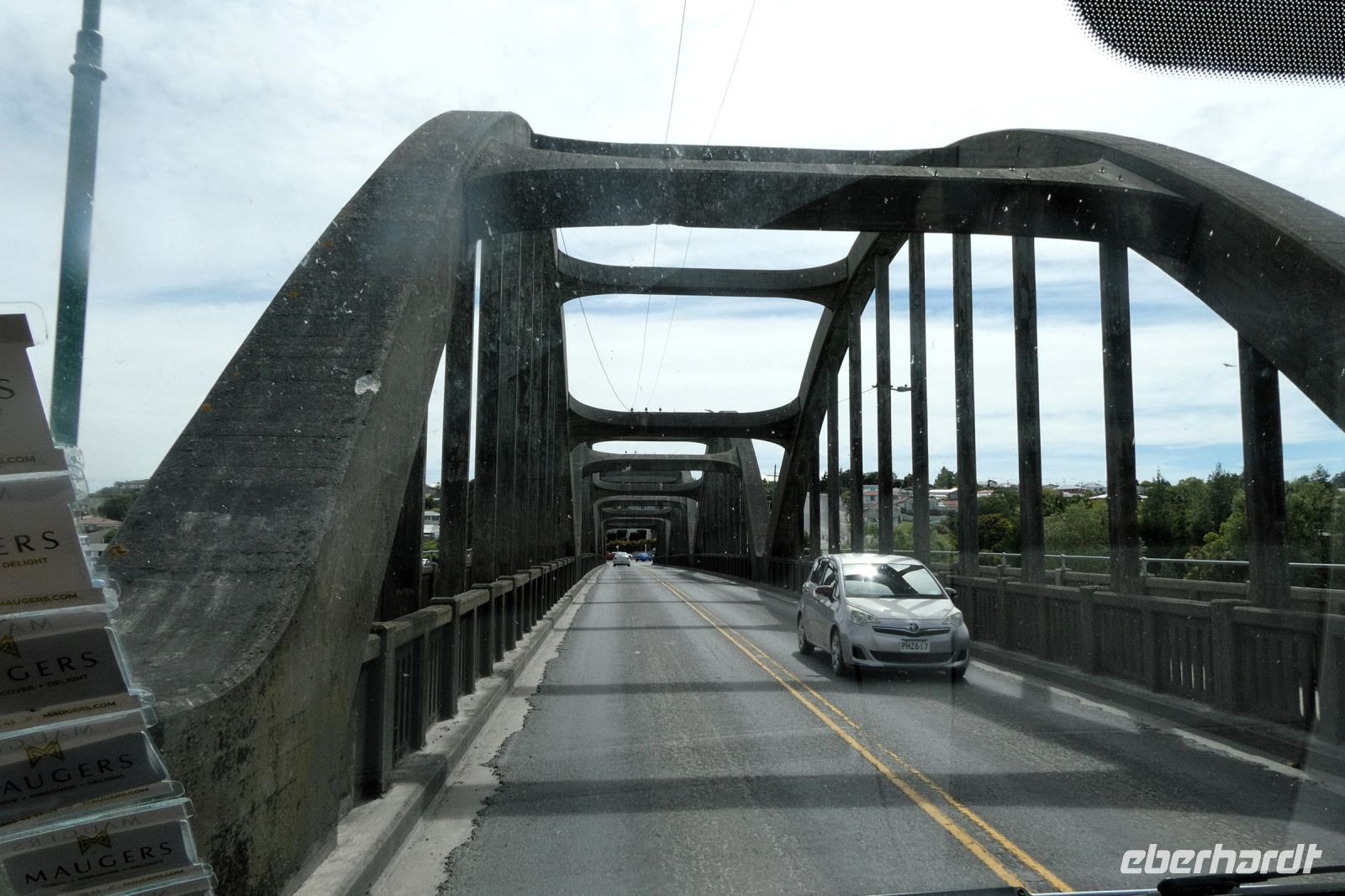 Steinbrücke über den Clutha-Fluss