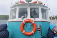 mit diesem Schiff fahren wir