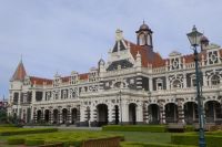 Willkommen am Bahnhof von Dunedin