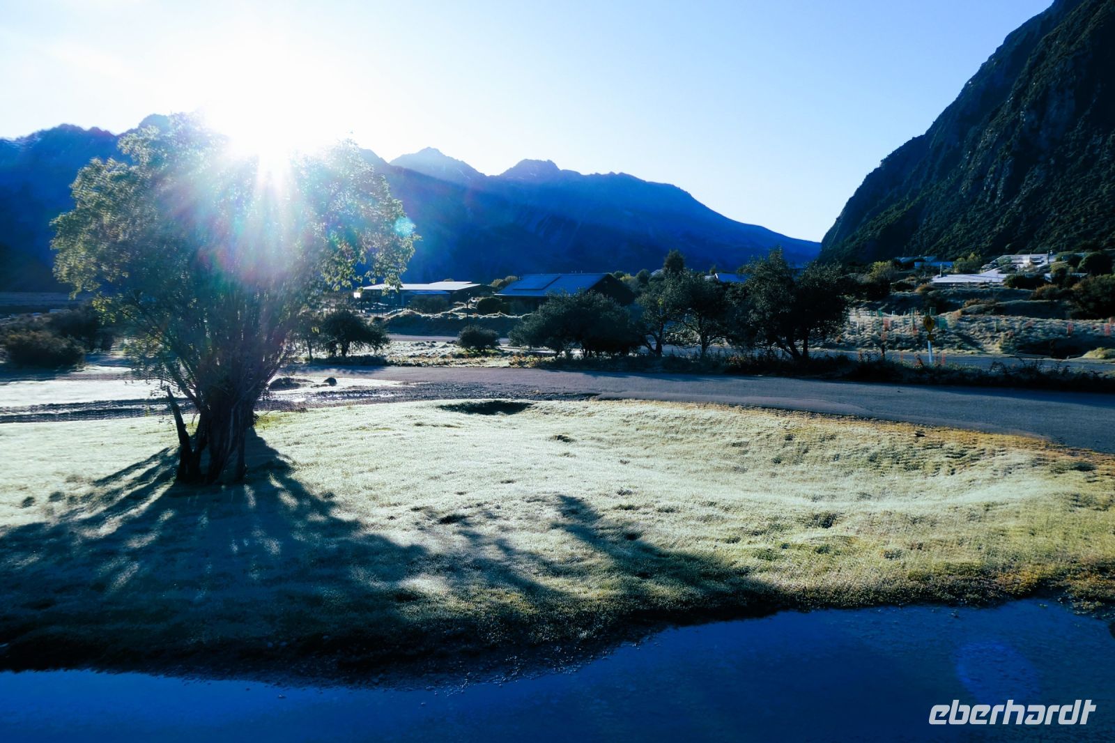 blauer Himmel am Morgen