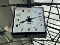 15. Reisetag – Von Dunedin zum Milford Sound – Stopp am Bahnhof von Dunedin