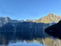 16. Reisetag – Vom Milford Sound nach Queenstown – Milford Sound am Morgen – Harrison Cove