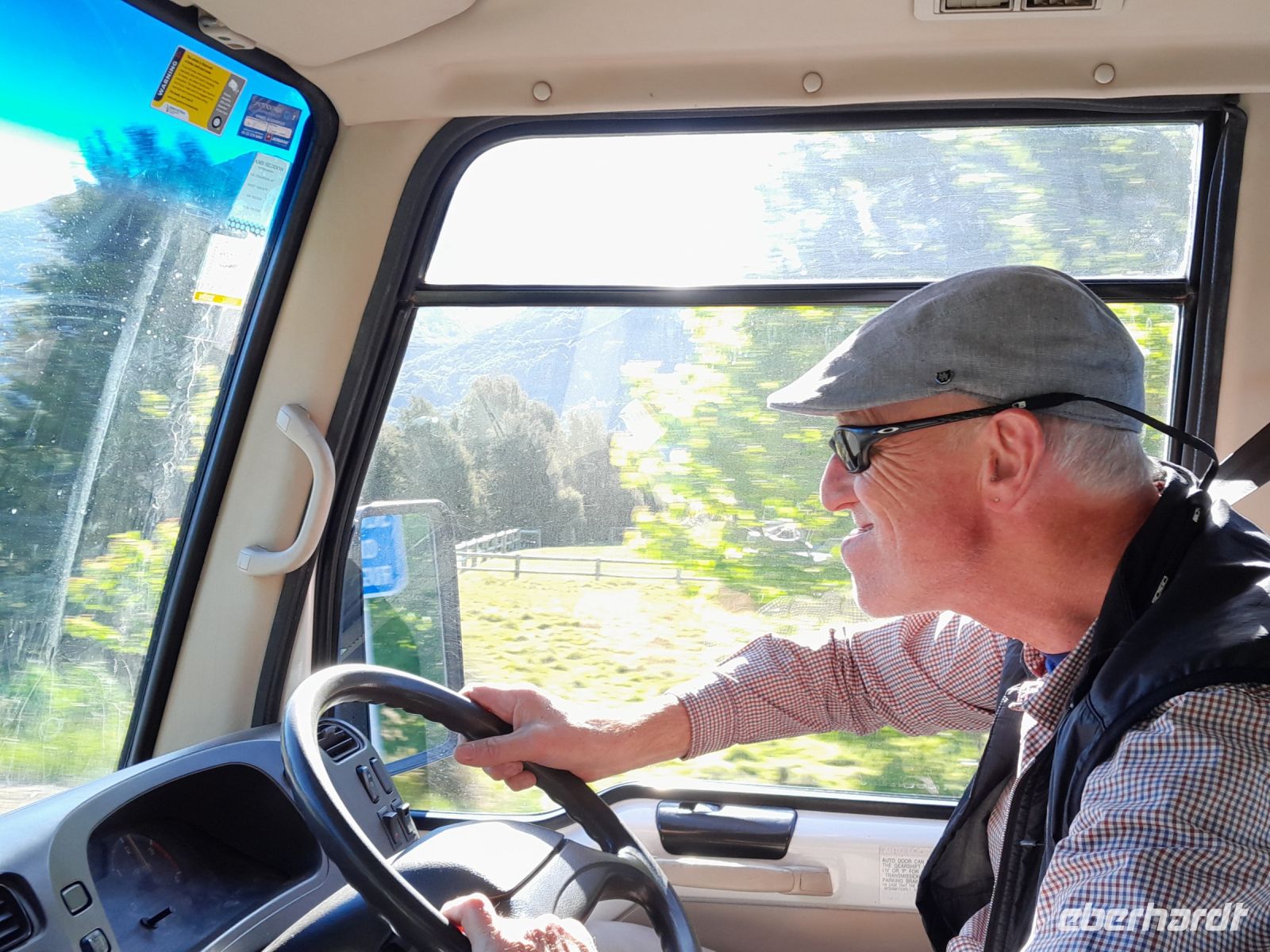 Reiseleiter Bernd als Spaßvogel