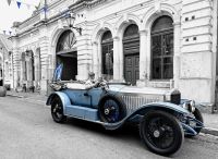 Vintagebild vom 111 Jahre alten Oldtimer