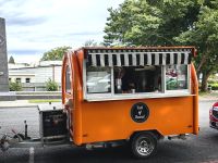 Typisch Neuseeland, ein alter Anhänger umgebaut zu einer Kaffeebar