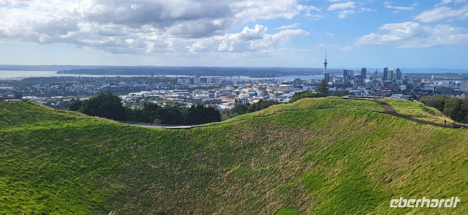 40 Mount Eden mit Blick auf Auckland NZ