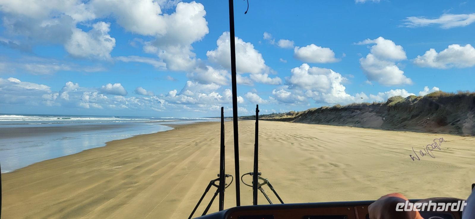 65 Fahrt auf dem 90 Mile Beach