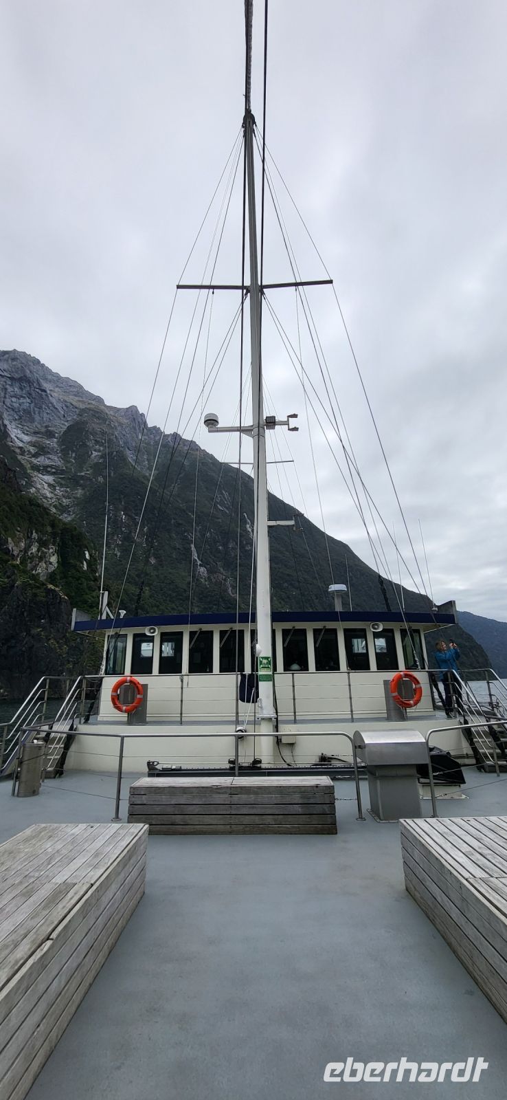 210 im Milford Sound unterwegs