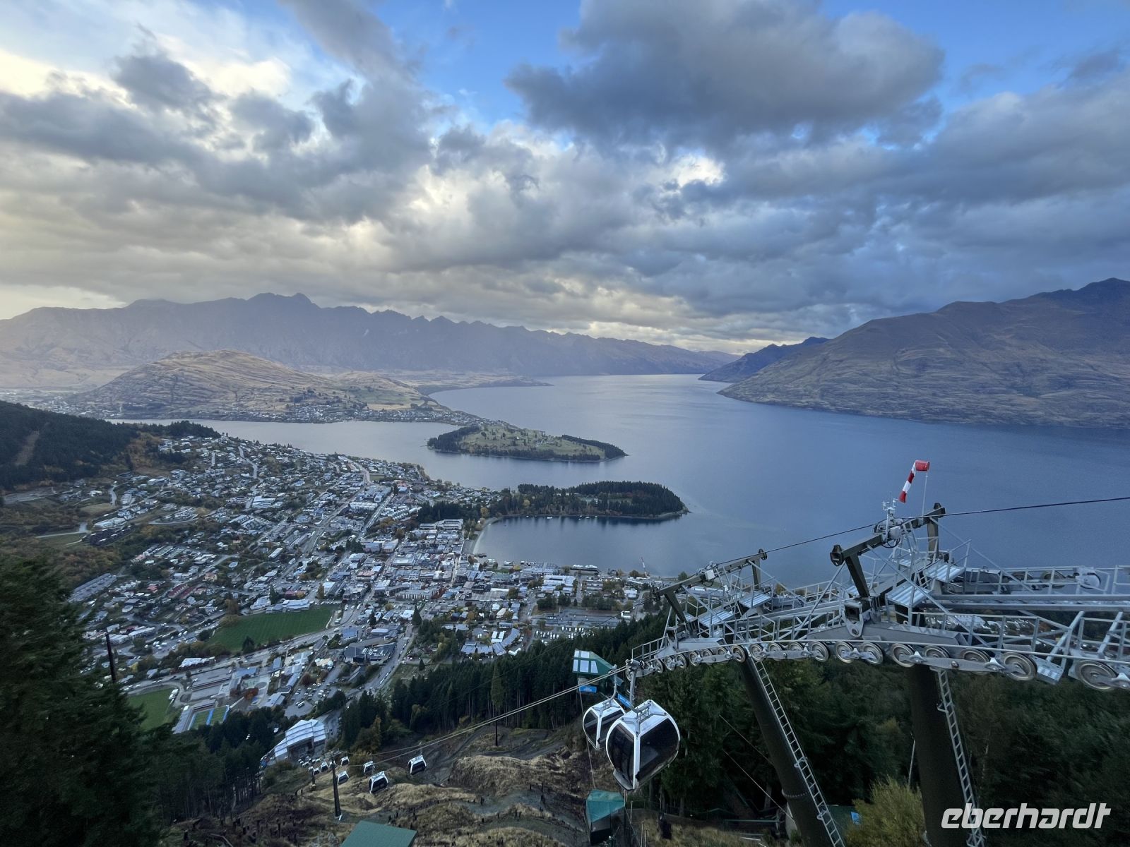 Gondelfahrt auf den Bob´s Peak