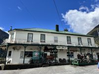 Verrücktes Café James O‘Malley