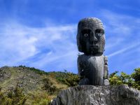 Maoriskulptur in Wairakai