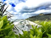 Die wilde Tasmansee auf der Westseite der Südinsel Neuseelands