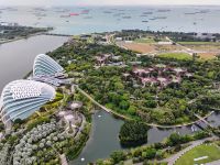 Blick vom Marina Bay Sands auf Gardens by the Bay, Singapur
