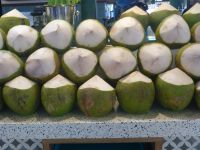 Singapur, Lau Pa Sat, die alte Markthalle, bietet jede Menge an Leckereien an.