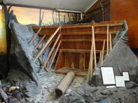 Kauri Museum Matakohe, Staudämme wurde eigens gebaut, um das Holz zu treideln.