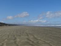 Ninety Miles Beach, man könnte auch schön am Strand entlanglaufen.