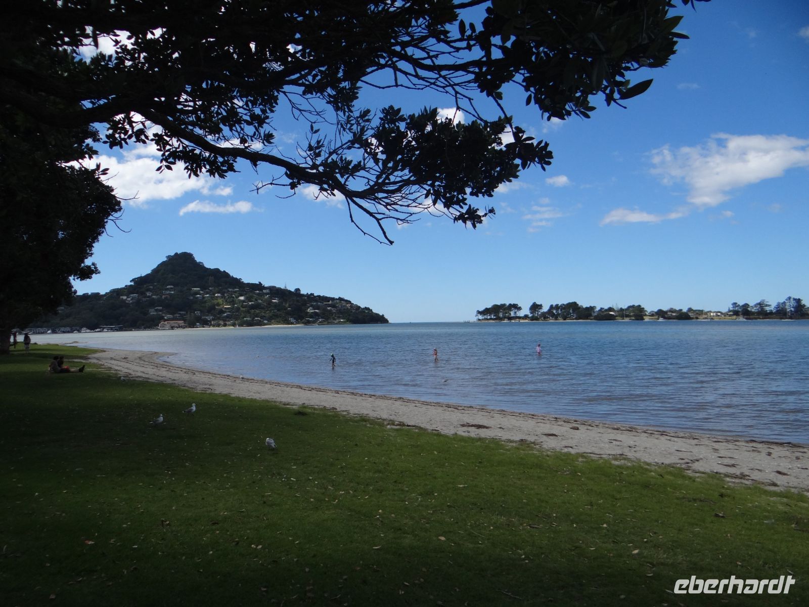 Tairua, kleine Badebucht, kleiner Vulkan