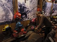 Holzarbeiter im Kauri Museum 