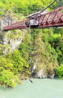 Große Rundreise Neuseeland: Kawarau Gorge Suspension Bridge.