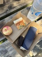 Lunch Tapotupotu Bay