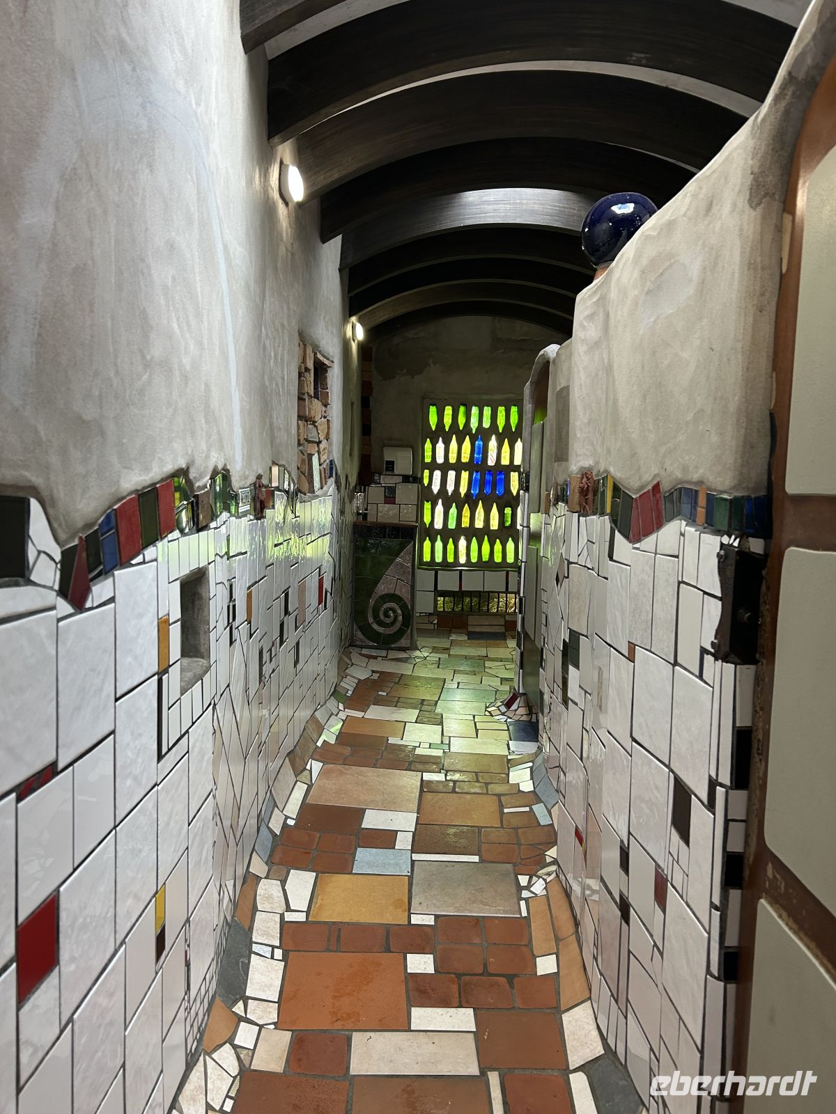 Hundertwasser Toilette Kawakawa