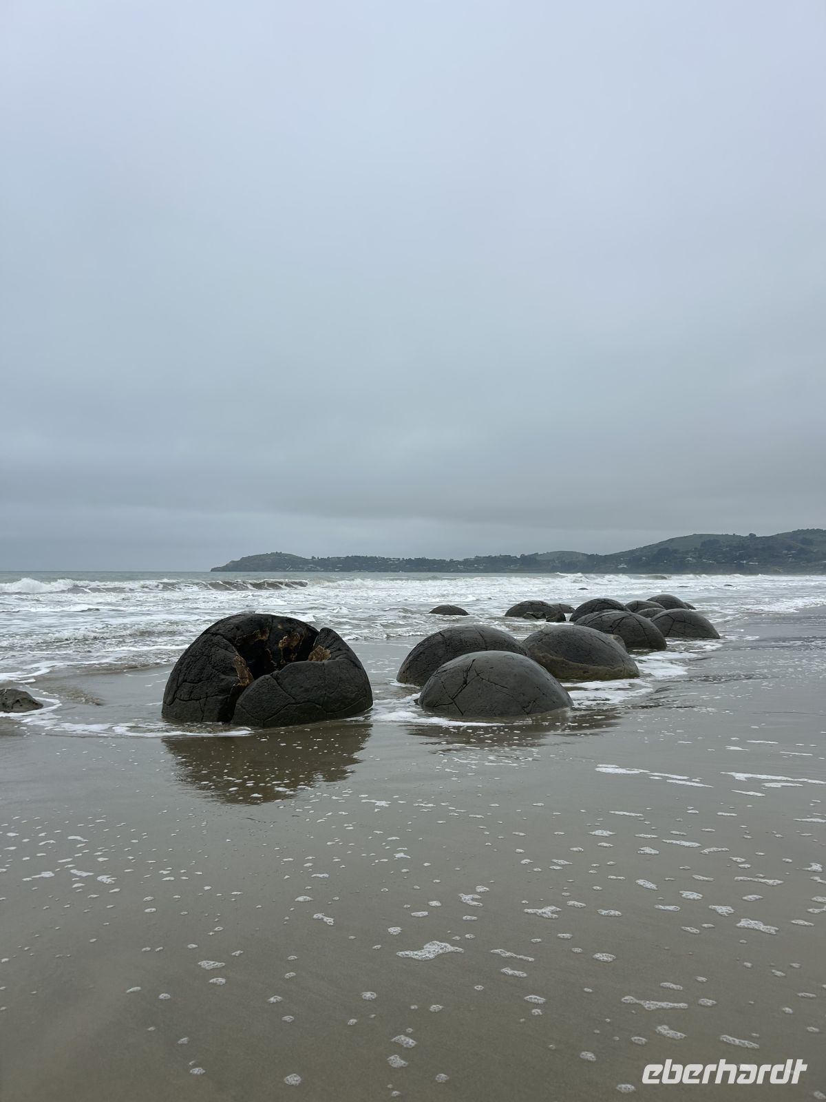Moeraki Boulders